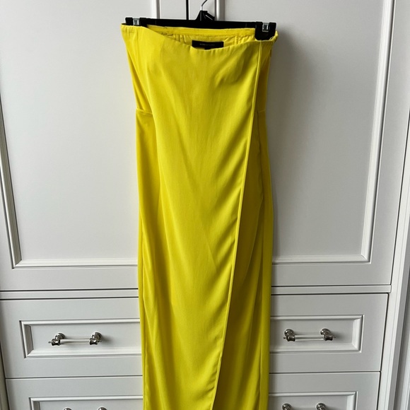 BCBG - Yellow Cocktail Dress - Picture 3 of 6